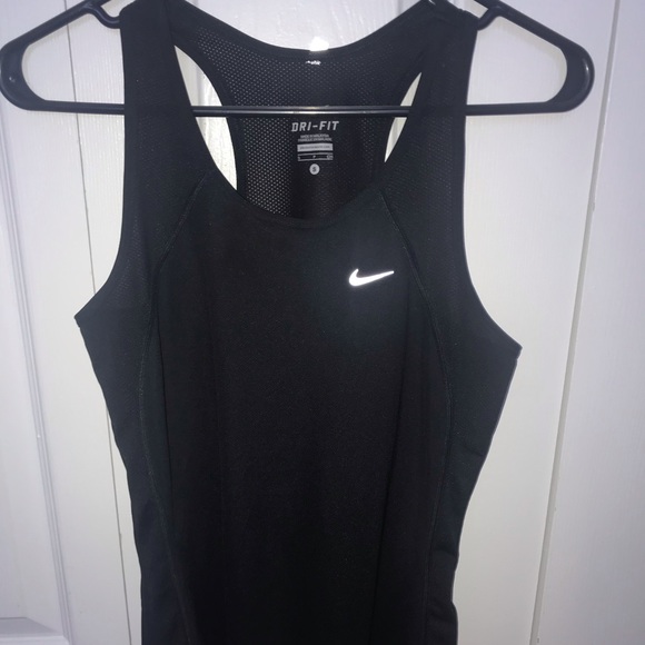Nike tank - Picture 1 of 1